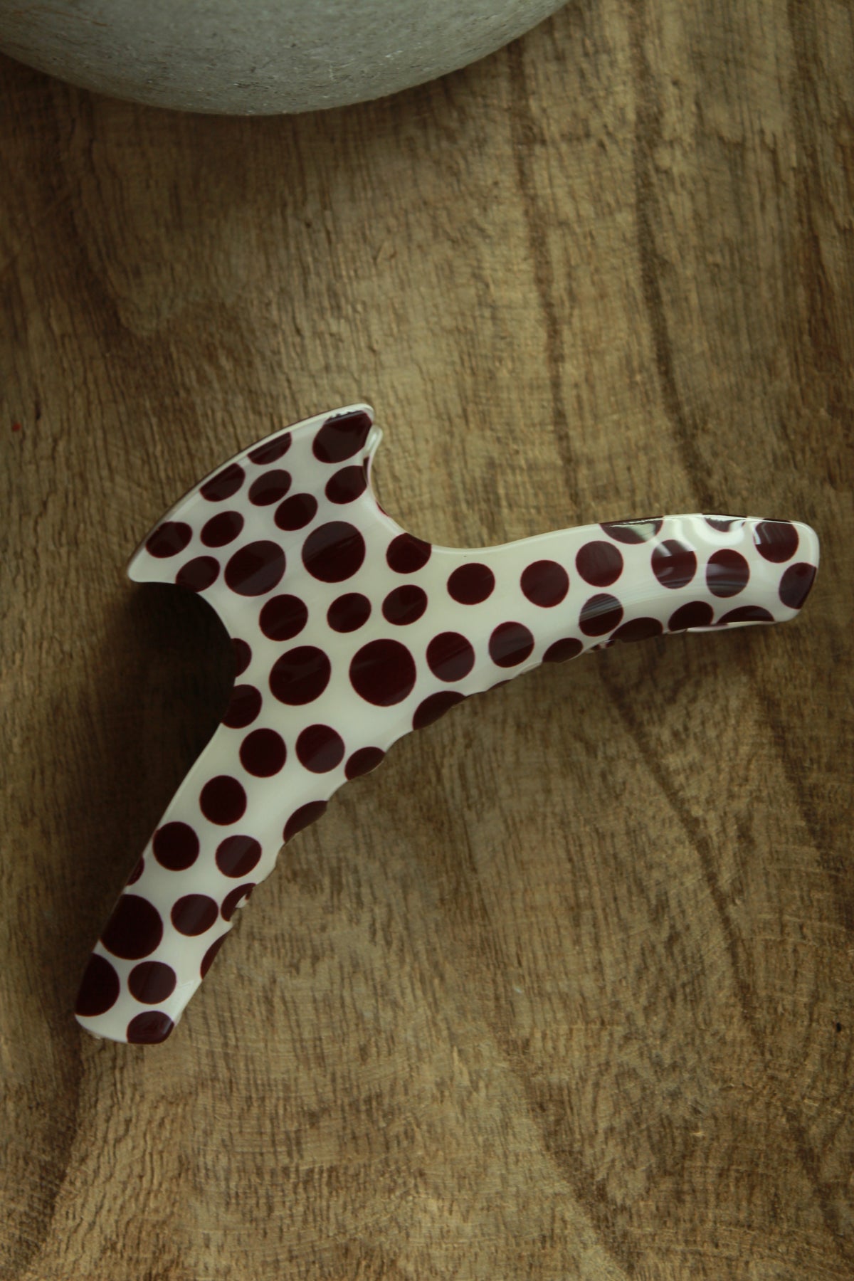Dotted Claw