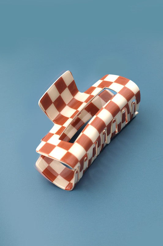 Checkered Clip