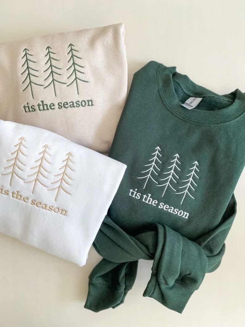 *PRE-ORDER* Tis the Season Embroidered Swestshirt