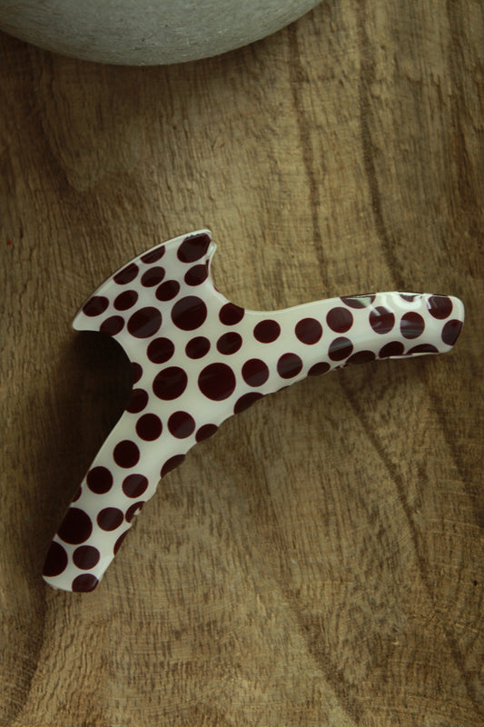Dotted Claw