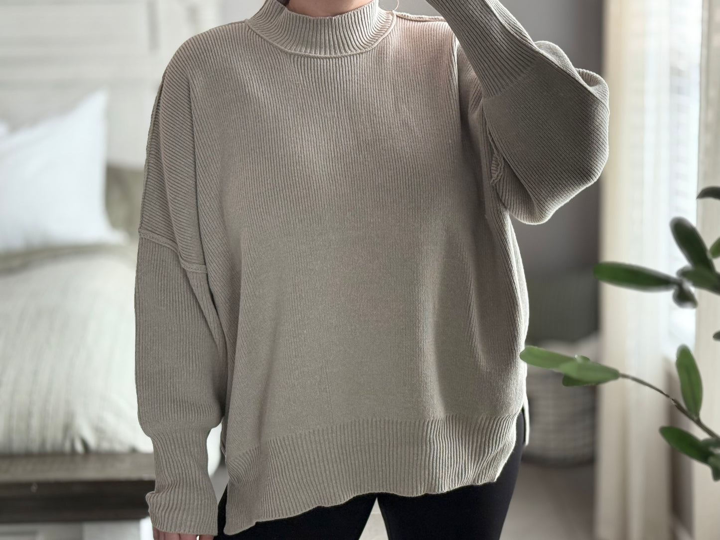 Bailey Oversized Sweater- Cream