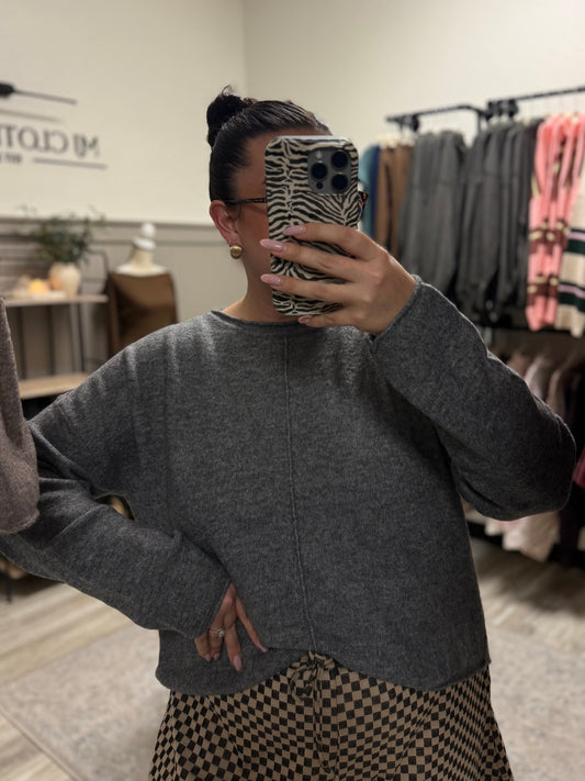 Janie Top- Grey