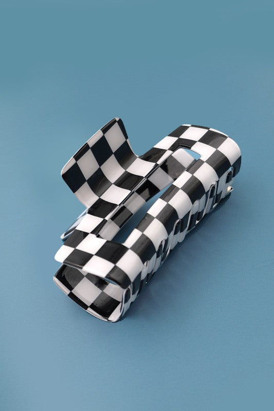 Checkered Clip