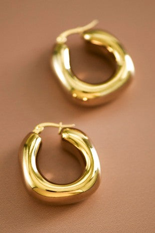 Justine Hoop