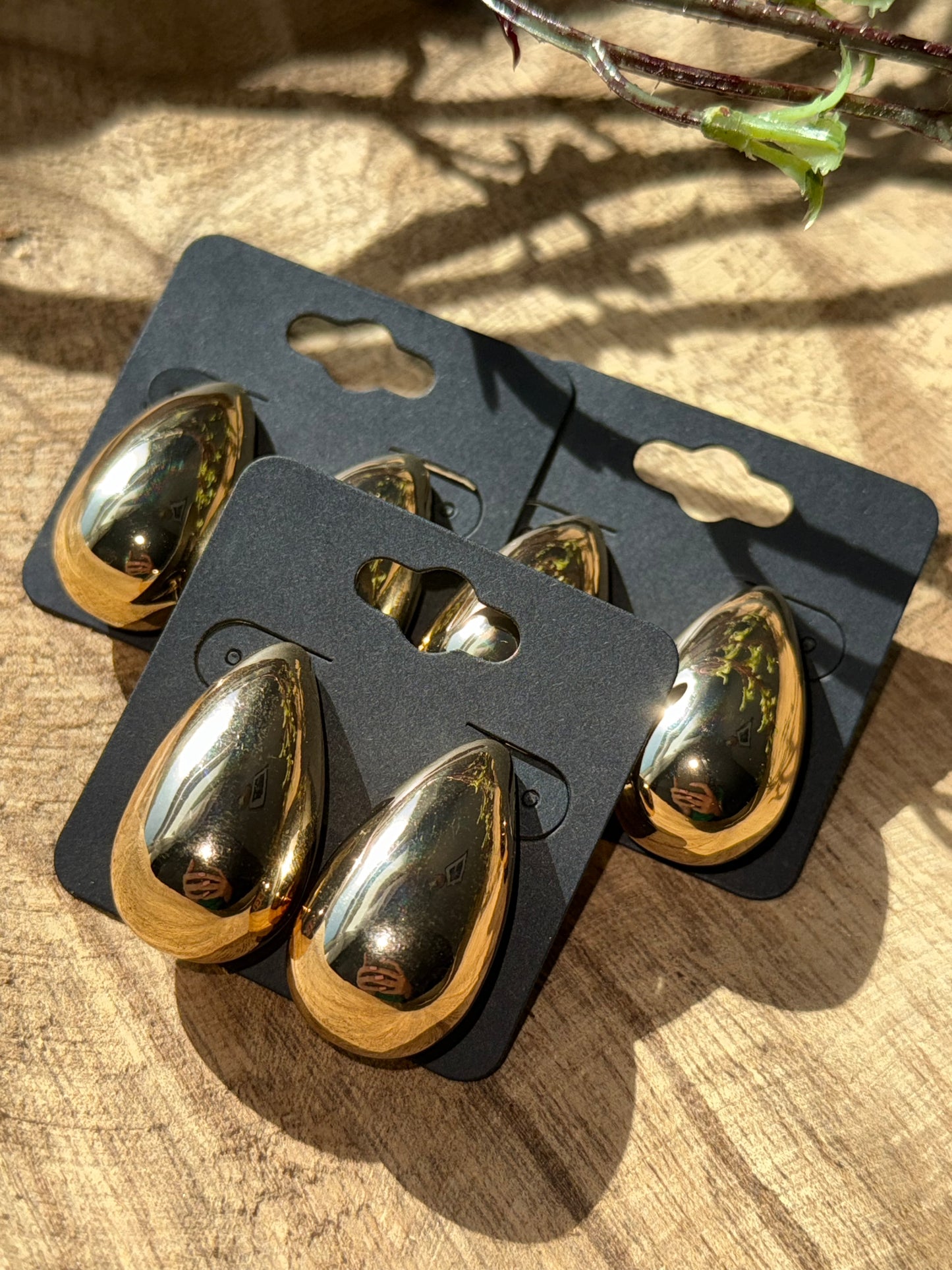 Teardrop Stud